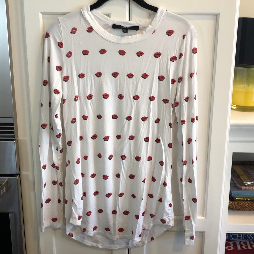 Red 23 lip print long sleeve white top